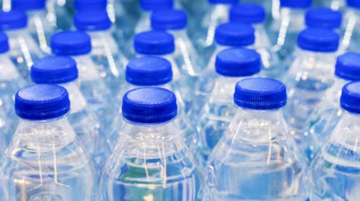 Pet şişeyle sarma sarmak artık çok kolay Yaprağı ucuna koyun, kendiliğinden oluyor