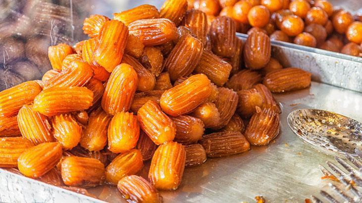 Ağızda dağılıyor, dışı kıtır içi yumuşacık 30 yıllık ustadan gerçek tulumba tarifi Ağızda dağılıyor, dışı kıtır içi yumuşacık 30 yıllık ustadan gerçek tulumba tarifi