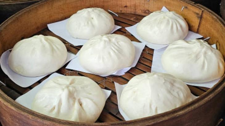 38 yıllık ustadan gerçek tarif Mis gibi ay çöreği çok kolaymış: İyi kapatmak şart