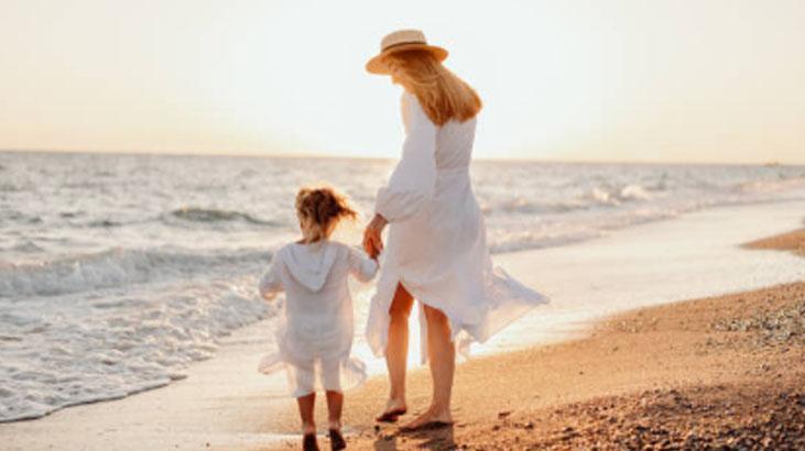 Plajda kum kabusu bitiyor Hiç bulaşmayacak, turistin plastik poşet taktiği