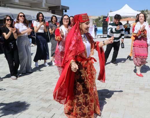 Hi� evlenmeyen 69 ya��ndaki Emine ninenin hayali ger�ek oldu