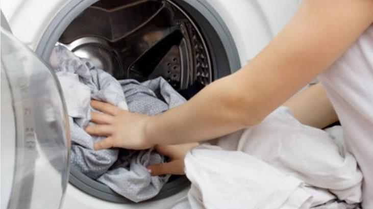 Tertemiz, mis kokulu ve eskimiyor Beyaz dediğin böyle yıkanır, işte yılların yöntemi