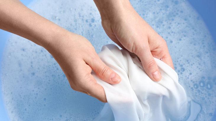 Tertemiz, mis kokulu ve eskimiyor Beyaz dediğin böyle yıkanır, işte yılların yöntemi