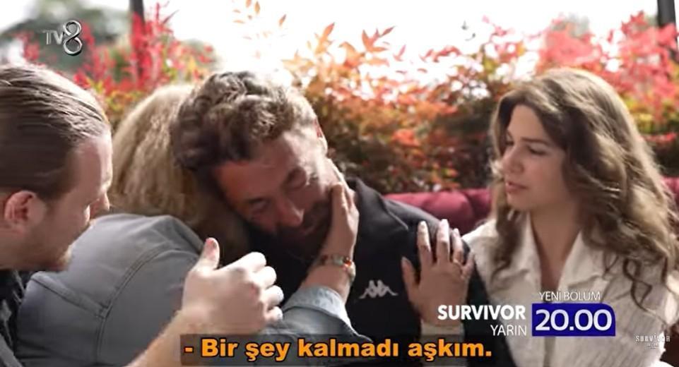 Survivor yarışmacıları İstanbulda aileleriyle buluştu, gözyaşları sel oldu Survivor yarışmacıları İstanbulda aileleriyle buluştu, gözyaşları sel oldu