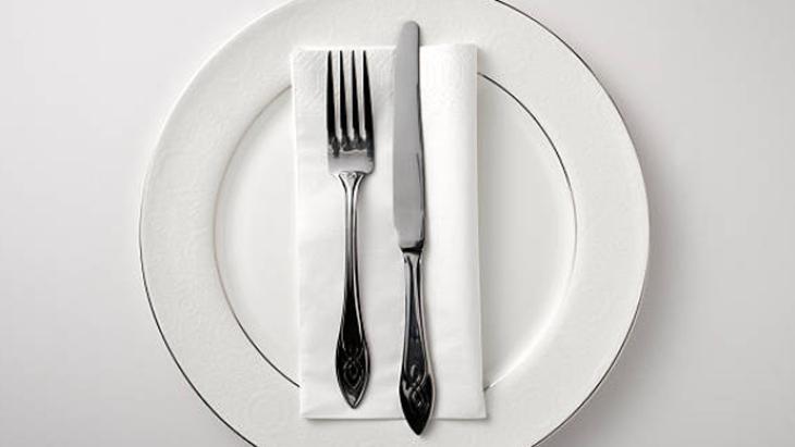 Islak parmak testi kurşunu ele veriyor Yemek takımını kontrol etmeyen yandı: Zehir saçıyor