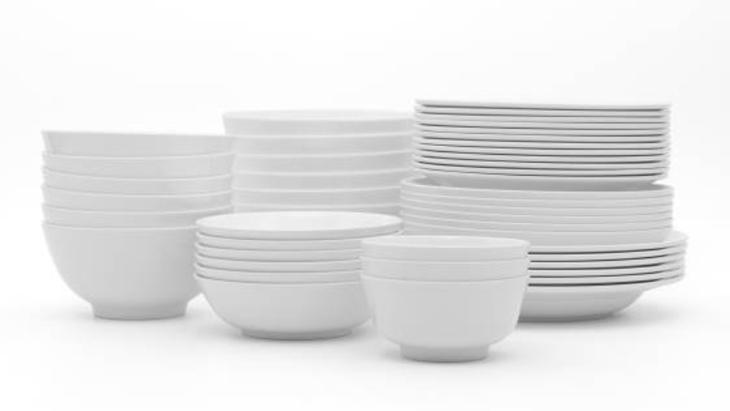 YEMEK TAKIMLARI İÇİN EN GÜVENLİ MALZEME HANGİSİDİR