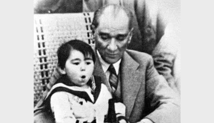 23 NİSAN ATATÜRK SÖZLERİ VE RESİMLERİ 🎈 Mustafa Kemal Atatürkün çocuklarla ilgili söylediği sözlere ve çocuklarla resimleri