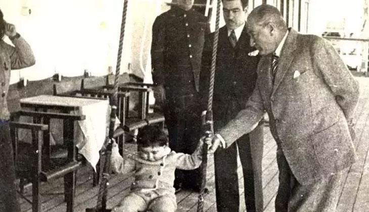 23 NİSAN ATATÜRK SÖZLERİ VE RESİMLERİ 🎈 Mustafa Kemal Atatürkün çocuklarla ilgili söylediği sözlere ve çocuklarla resimleri
