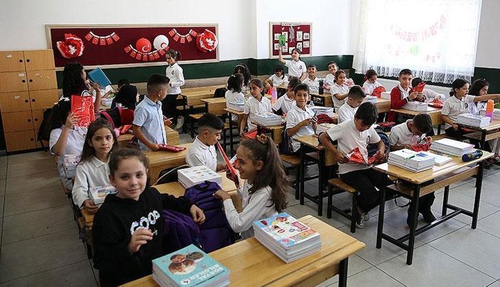 24 NİSAN HANGİ İLLERDE OKULLAR TATİL