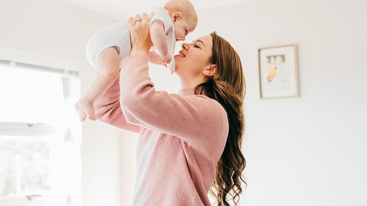 Bebek, annesinin iç dünyasını yansıtıyor
