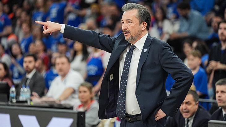 Anadolu Efes - Panathinaikos maçından kareler
