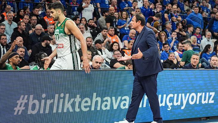 Anadolu Efes - Panathinaikos maçından kareler