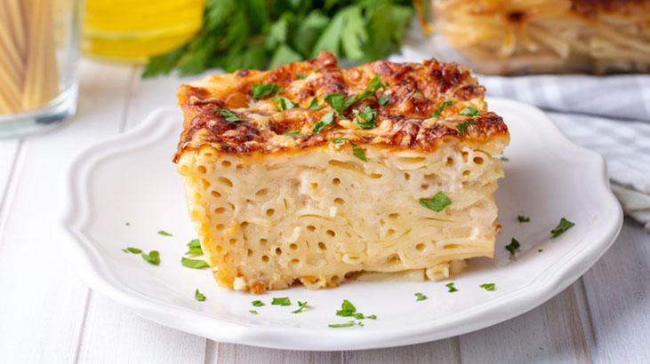 Dünden kalan makarnayı tavaya atın Çıtır börek oluyor, herkes tarif isteyecek