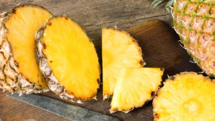 GECE ANANAS YEMENİN FAYDALARI