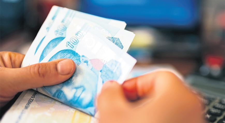 Emekli Maaşlarını Çeken Bankalar Arasında Rekabet: En Avantajlı Kampanyalar Hangileri?