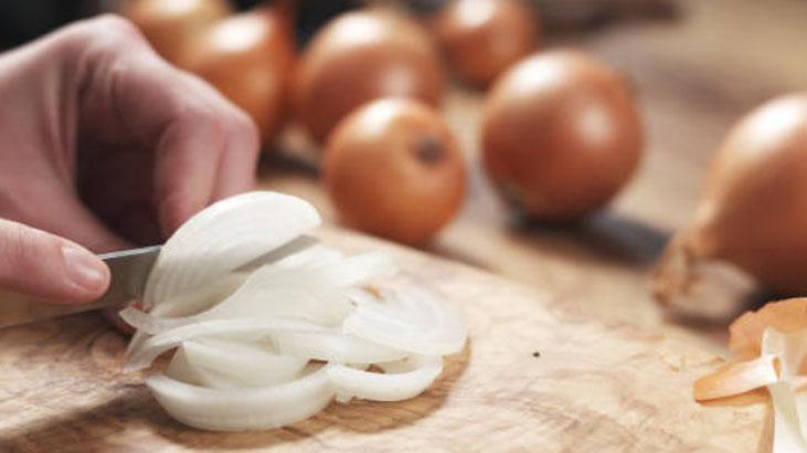 Önce soğan mı yoksa biber mi Kavurunca şekerini salıyor, lezzeti katlanıyor