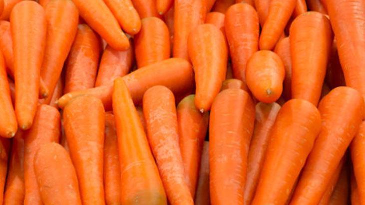 Yorgun yüzlere havuç dopingi Tülbentten geçirip sıkın, bahar ışıltısı garanti