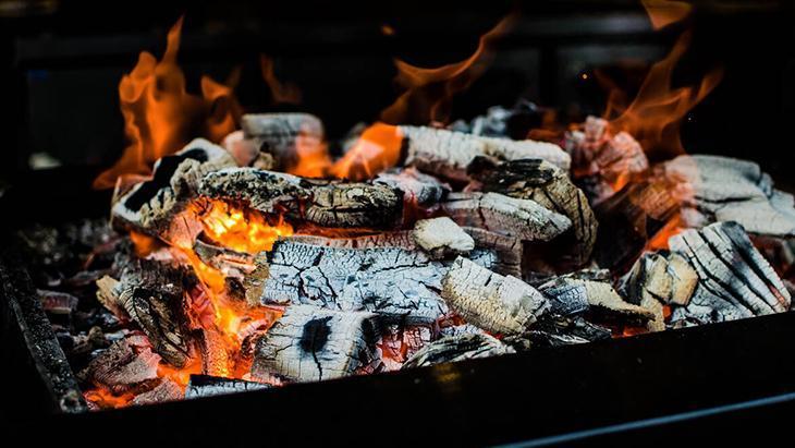 Duman kokusu hiç dert değil Kıyafete sinmişse 2 malzemeyle yok edin