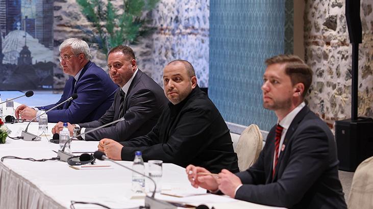 Dolmabahçede Türkiye-ABD-Ukrayna Üçlü Toplantısı başladı İlk görüntüler Dolmabahçede Türkiye-ABD-Ukrayna Üçlü Toplantısı başladı İlk görüntüler