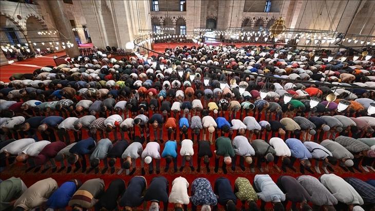 İstanbul Bayram Namazı Saati İstanbul Bayram Namazı Saati