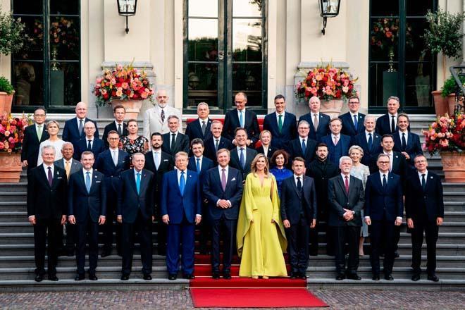 Laheydeki kritik NATO zirvesinden fotoğraflar Laheydeki kritik NATO zirvesinden fotoğraflar