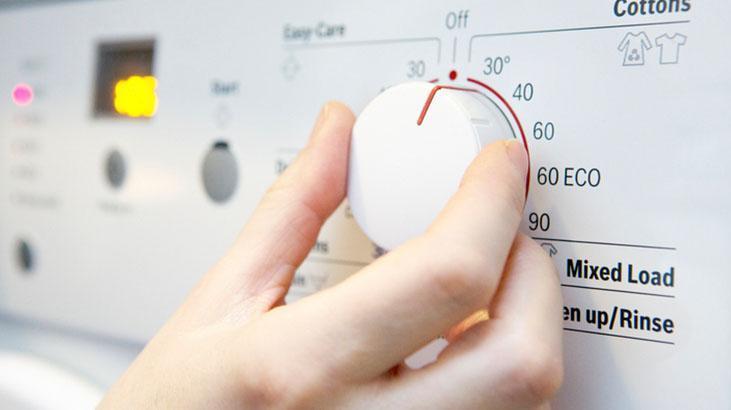 Kıyafetin rengine de lifine de zararlı En doğru ayar: 40 ve 90 derece iyi değilmiş Kıyafetin rengine de lifine de zararlı En doğru ayar: 40 ve 90 derece iyi değilmiş