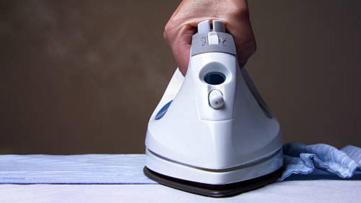 Ütü suyuna 2 damla bırakın Kireci söküp, kırışıklık bırakmıyor: Kireçlenme sıfır