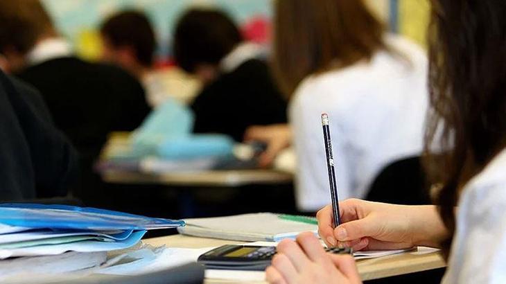 AUZEF BÜTÜNLEME SINAVI GİRİŞ YERLERİ BELLİ OLDU MU