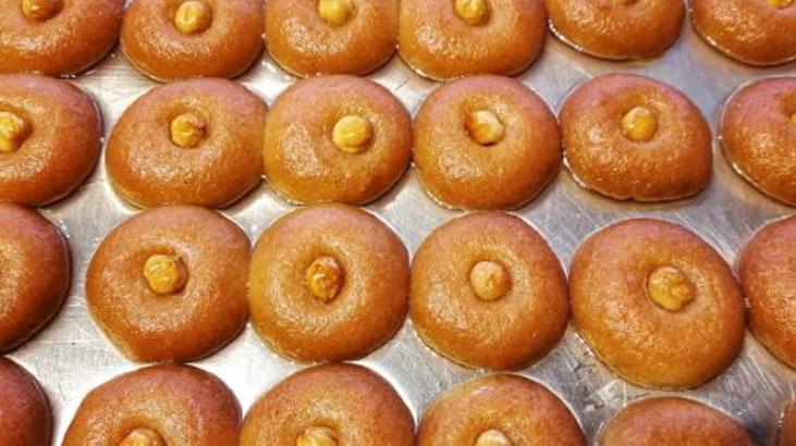 Ağızda dağılan şekerpare tarifi Hem gevrek hem lokum gibi, tadına doyum olmuyor Ağızda dağılan şekerpare tarifi Hem gevrek hem lokum gibi, tadına doyum olmuyor