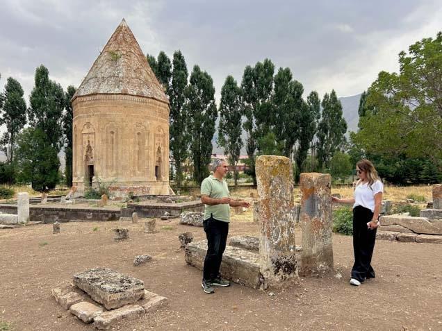 Bu taşlar tarihin seyrini değiştirecek 6sı birden keşfedildi: 750 yıl sonra bir ilk
