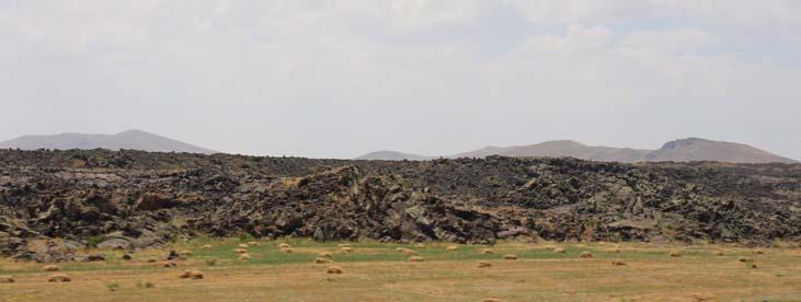 Türkiyedeki son volkanik patlamada akan lavların yuttuğu köyler araştırıyorlar