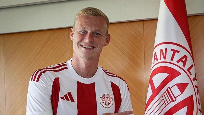 NIKOLA STORM (SOL KANAT)