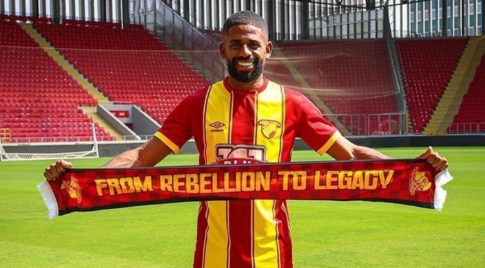 RUAN TEIXEIRA (SAĞ BEK)