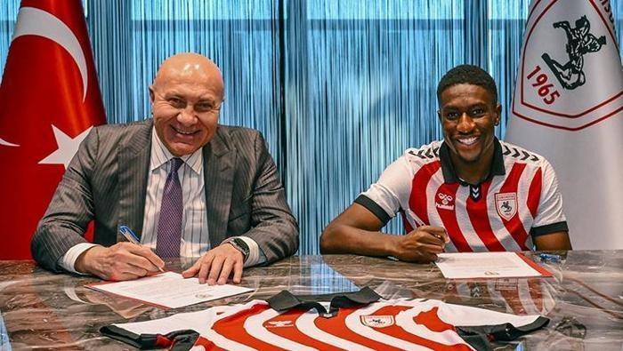 JOE MENDES (SAĞ BEK)