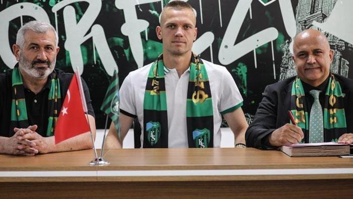 ALEKSANDAR JOVANOVIC (KALECİ)