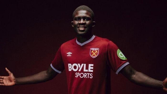 El Hadji Malick Diouf (Sol Bek) El Hadji Malick Diouf (Sol Bek)