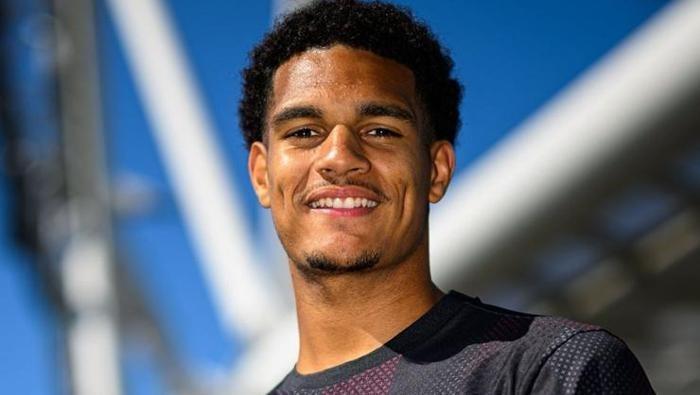 Jarell Quansah (Stoper) Jarell Quansah (Stoper)