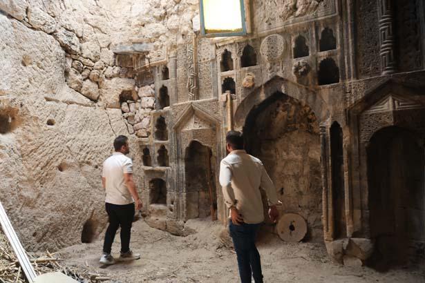 Boşaltılan kömürlükten tarih çıktı: Paşa’nın 6. kuşak torunuyuz