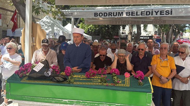Usta sanatçı Selçuk Alagöz'ün cenazesi İstanbul'a gönderildi Usta sanatçı Selçuk Alagöz'ün cenazesi İstanbul'a gönderildi