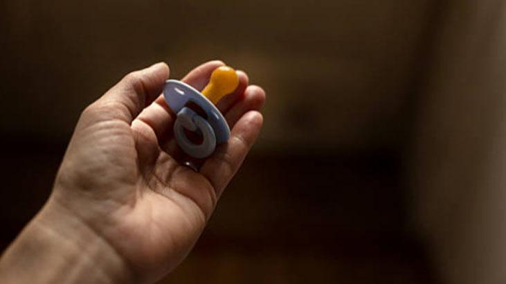 Fopspenen voor volwassenen zijn zo populair dat ze worden gebruikt als stressballen.