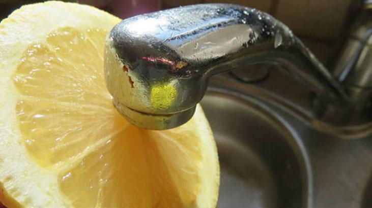 Tezgaha sürülen limon gibisi yok Buzdolabında deneyen yaşadı, sonuç şahane Tezgaha sürülen limon gibisi yok Buzdolabında deneyen yaşadı, sonuç şahane