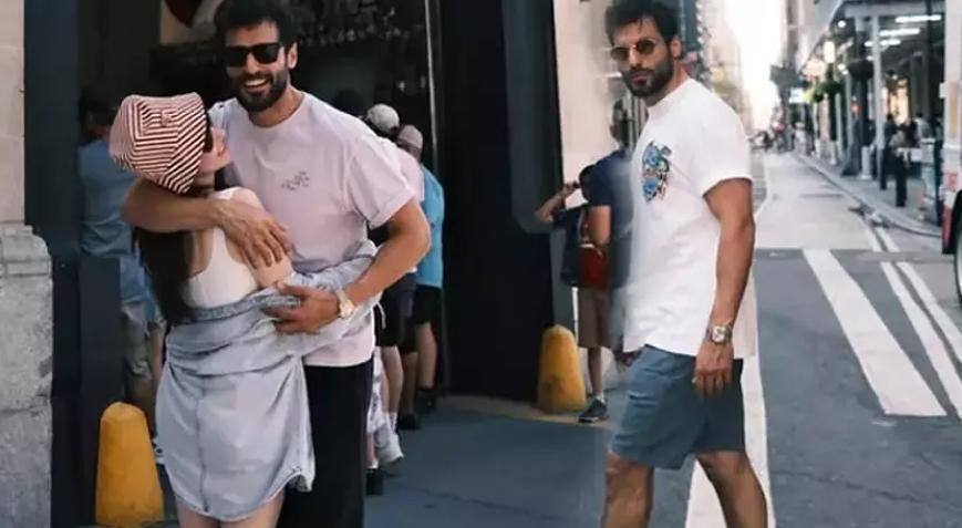 Instagram detayı ele verdi Romantik çiftin yeni tatil rotası belli oldu Instagram detayı ele verdi Romantik çiftin yeni tatil rotası belli oldu