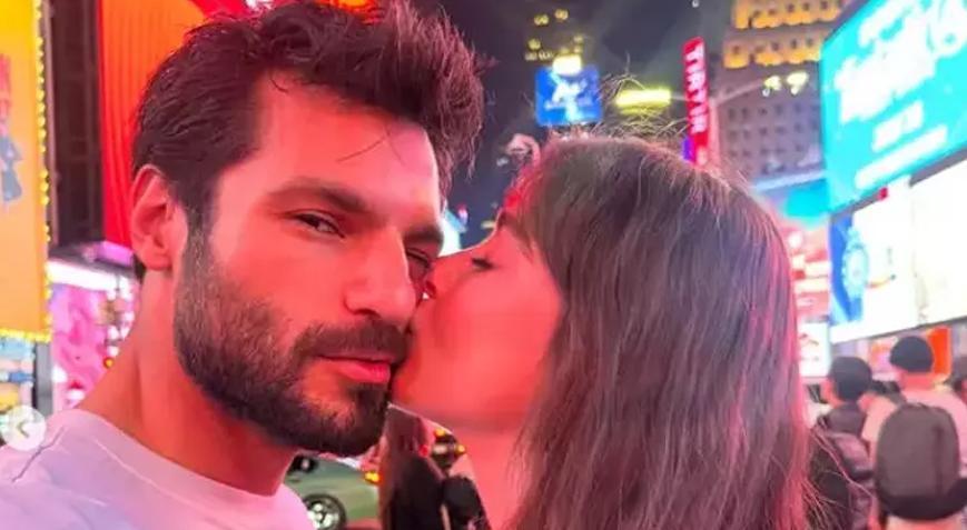 Instagram detayı ele verdi Romantik çiftin yeni tatil rotası belli oldu Instagram detayı ele verdi Romantik çiftin yeni tatil rotası belli oldu