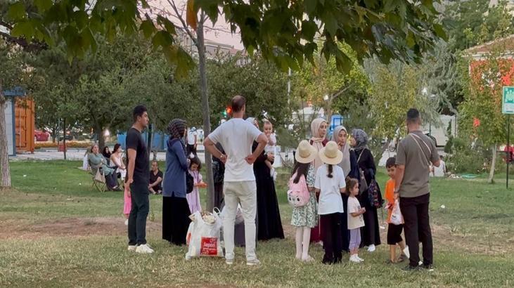 SON DAKİKA | Balıkesir’de 6.1 şiddetindeki deprem sonrası 16 bina yıkıldı İşte o kareler