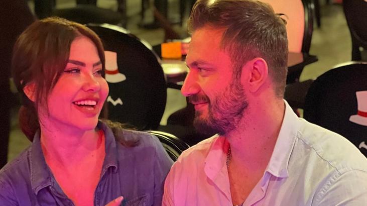 Şarkıcı Lara hastanelik oldu Sedyede serumlu hali korkuttu Şarkıcı Lara hastanelik oldu Sedyede serumlu hali korkuttu
