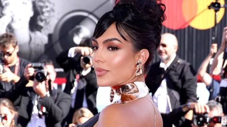 Cristiano Ronaldo ve Georgina Rodriguez evleniyor Yüzüğün değeri dudak uçuklattı Cristiano Ronaldo ve Georgina Rodriguez evleniyor Yüzüğün değeri dudak uçuklattı