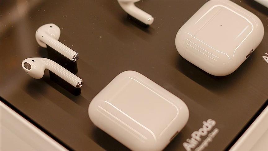 AirPods’a canlı çeviri geliyor: Kulaklarınızda anında tercüme dönemi