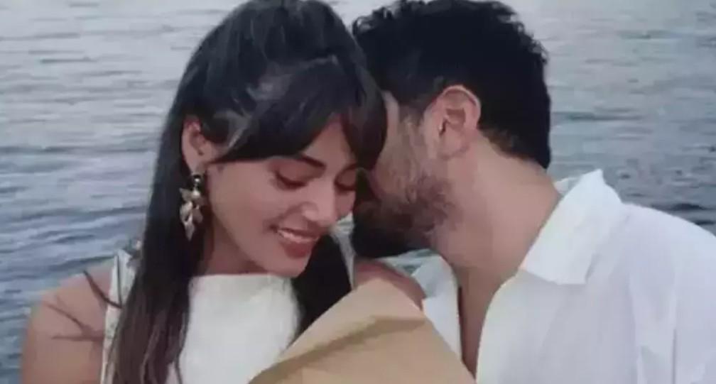 İtalyadaki evlilik teklifine evet demişti Sıla Türkoğlu ve sevgilisinden aşk dolu yeni poz