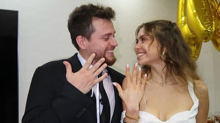 Ödül töreninde evlenme teklifi etmişti... Alper Rende ve Betül Çakmak dünyaevine girdi: 12 yıldır bugünü bekliyorum