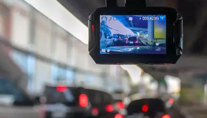 ARAÇLARDA KAMERA ZORUNLULUĞU VAR MI